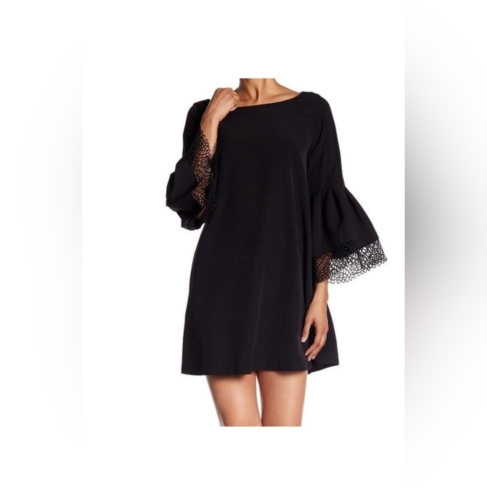 Laundry bell sleeve sheath dress sz 4